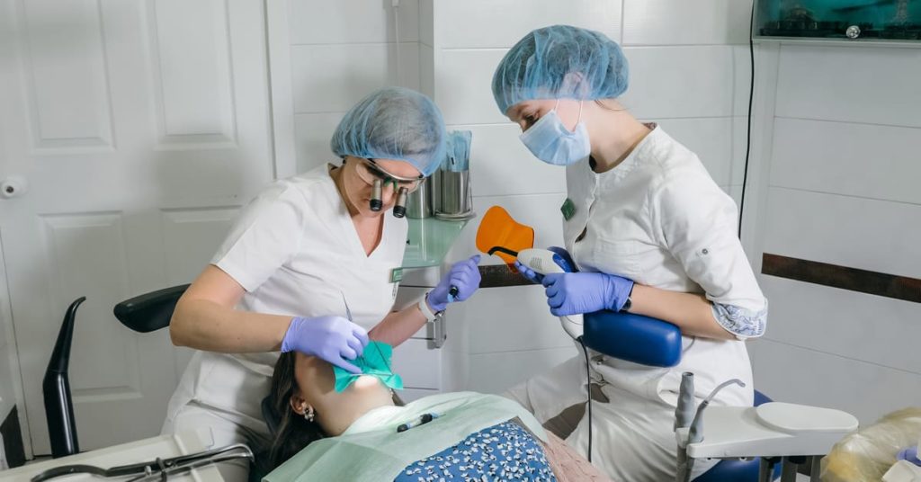 Studio dentistico: come fidelizzare le risorse umane